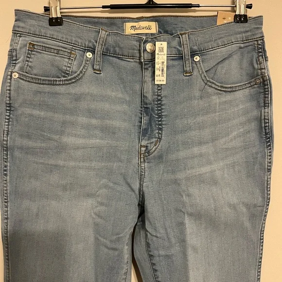 Madewell 10” High Rise Skinny Crop Raw Hem Size 31 - Picture 2 of 10